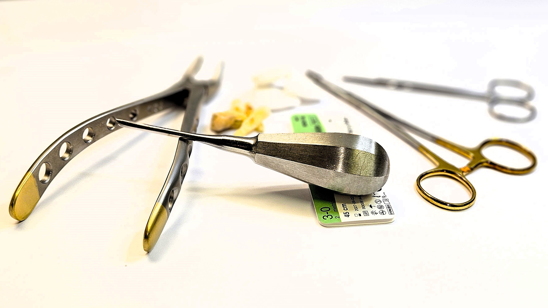 Zahnärztliche Chirurgie Zahnärztliche Chirurgie